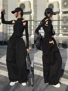 Quần Kaki Ống Rộng Dancer màu Đen