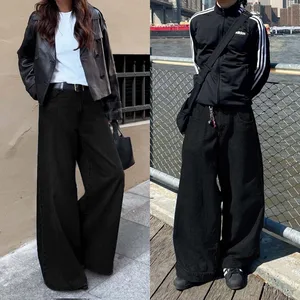 Quần Jeans Ống Rộng Reetro Desire màu Đen
