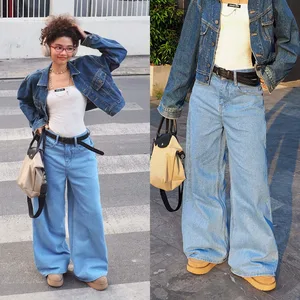 Quần Jeans Ống Rộng Reetro Desire màu Regular Blue